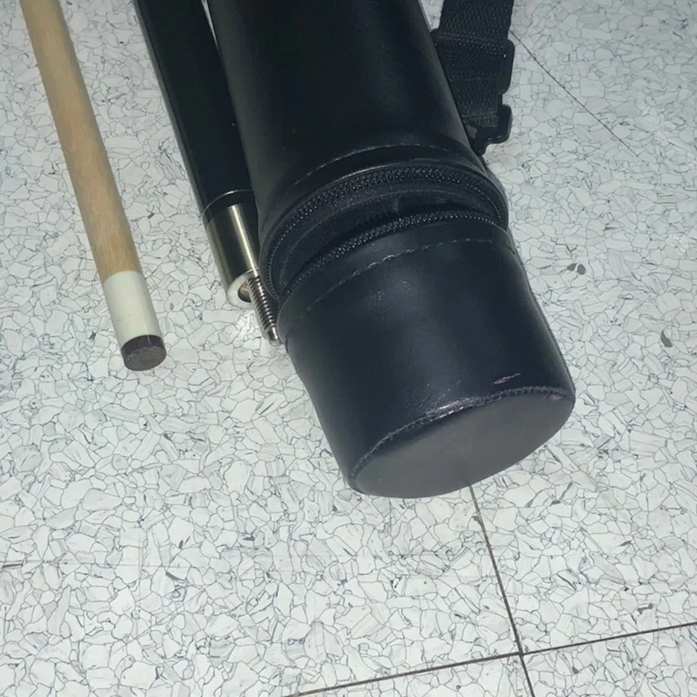 Viper Pro Series 58" 19oz Pool Cue Stick w/Viper Q-Vault Case & Strap - Picture 4 of 4